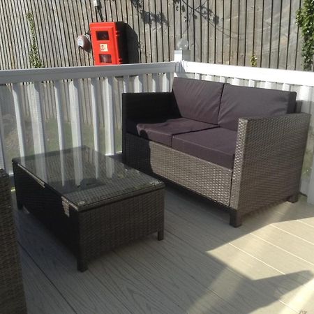 Mollys Retreat Pet Friendly Three Bed Caravan With Small Garden Newquay Bay Resort Quieter Area Of Park Kültér fotó